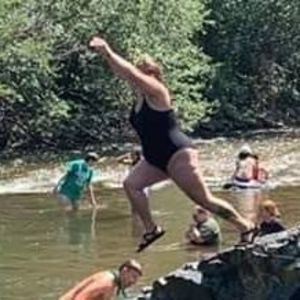 Meet your Posher, Dustee